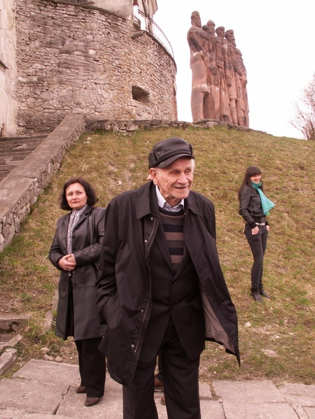 замки Возницький